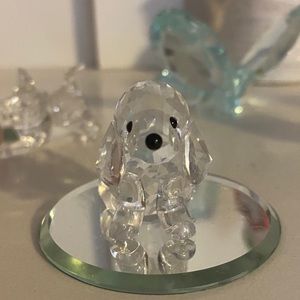 Swarovski crystal beagle puppy figurine